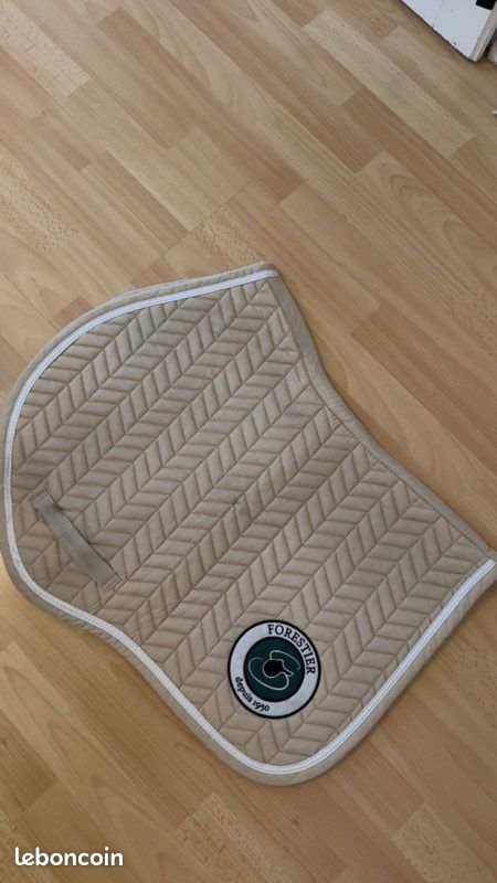 Tapis de selle verts | Equestrian Stockholm