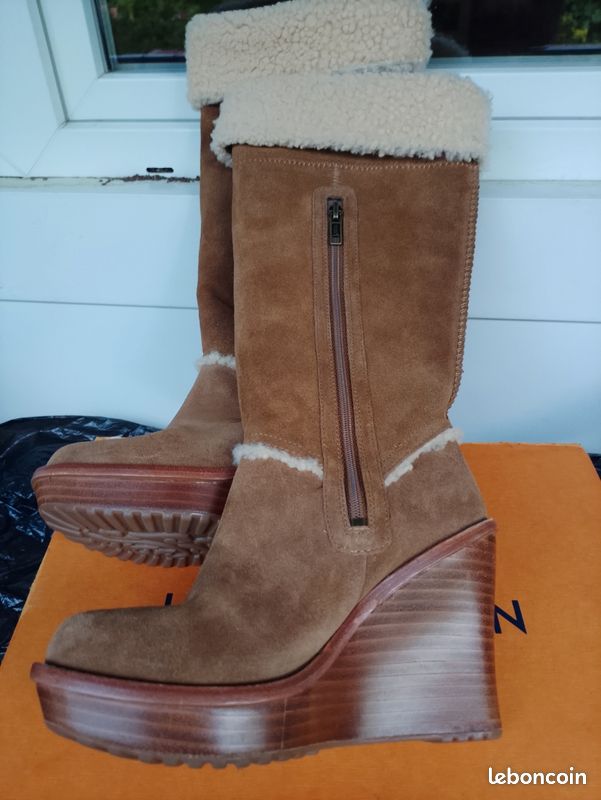 Boot UGG (image 10)