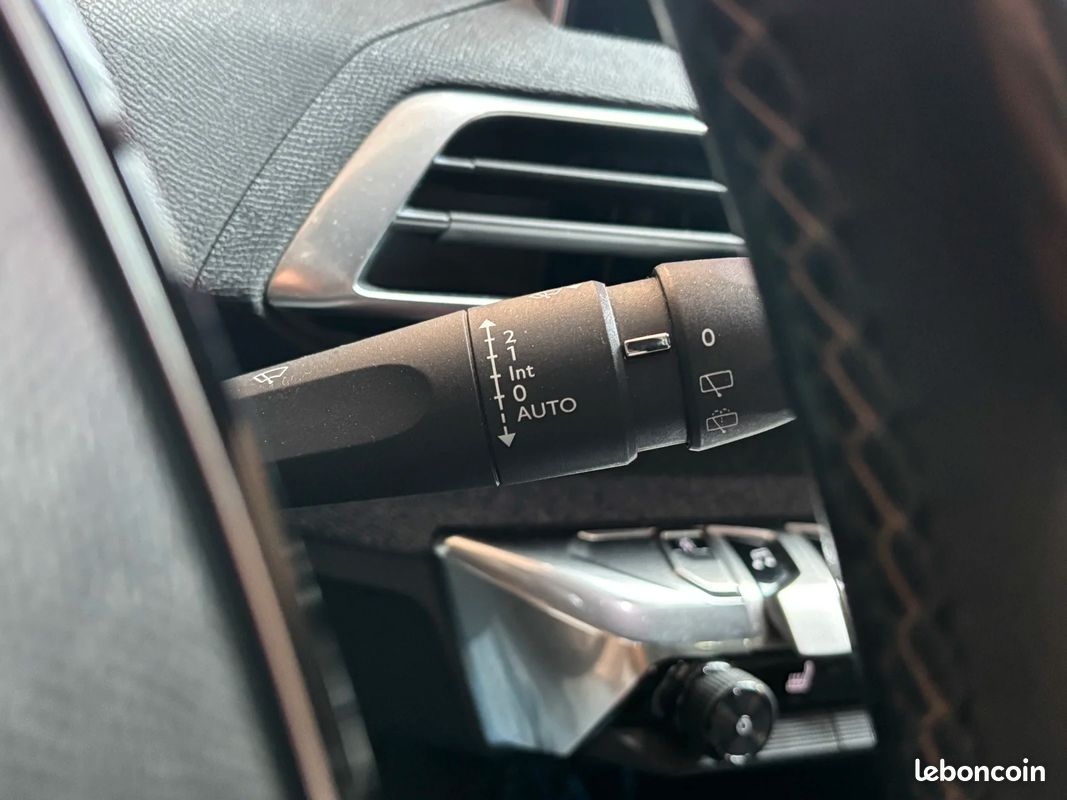 Peugeot 5008 II 2.0 BlueHDi 150ch GT Line S&S DISTRIBUTION OK (image 34)