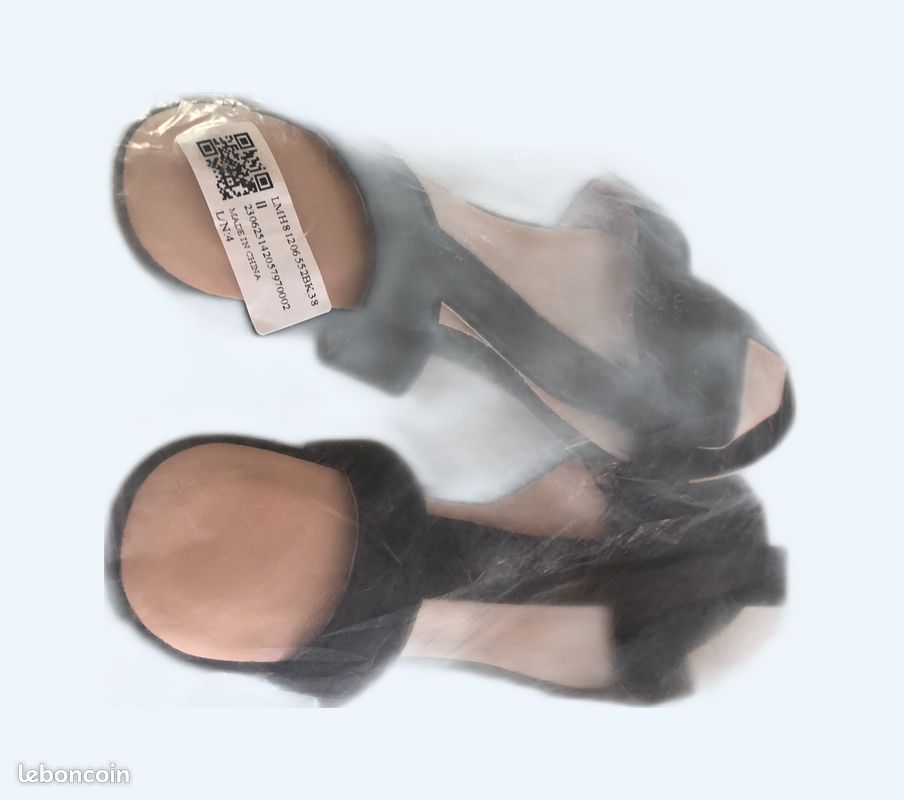 Chaussures (image 1)