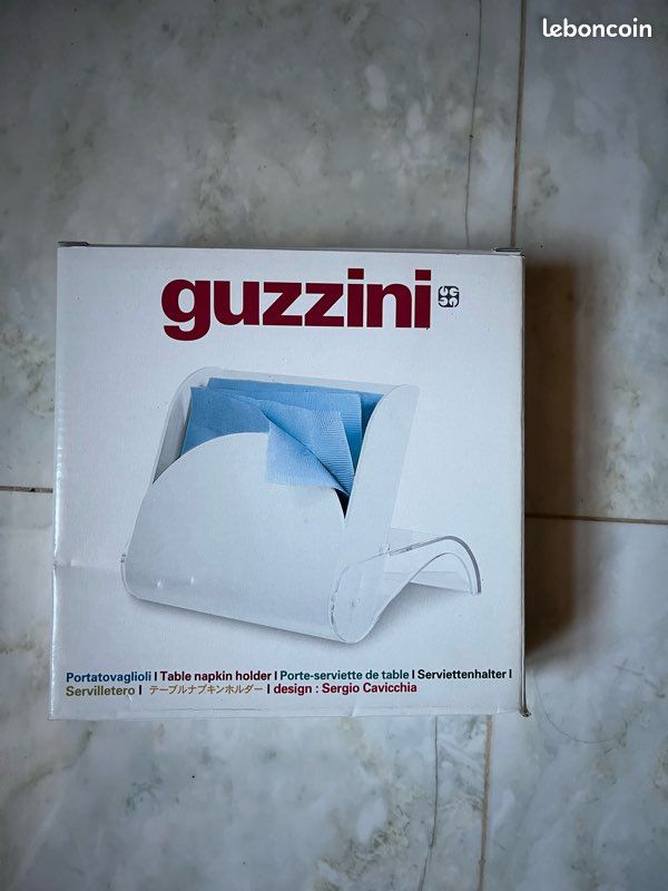 Distributeur de serviettes neuf (image 1)