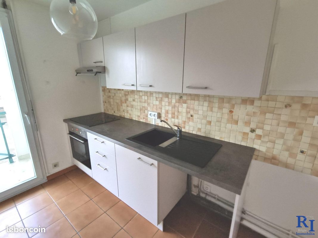 Appartement 2 pièces 45 m² · à Grenoble · 45 m² · 712 €/mois