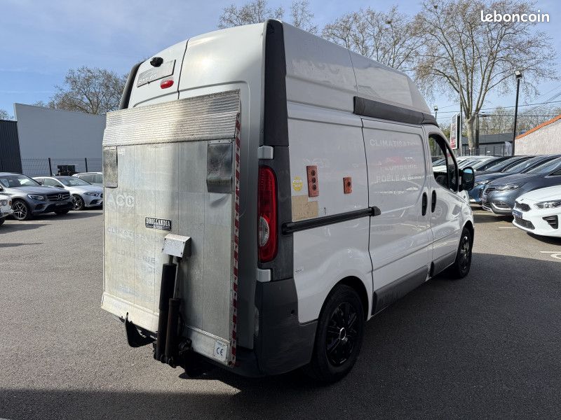 Renault TRAFIC II FG L1H2 1200 2.0 DCI 90CH CONFORT (image 4)