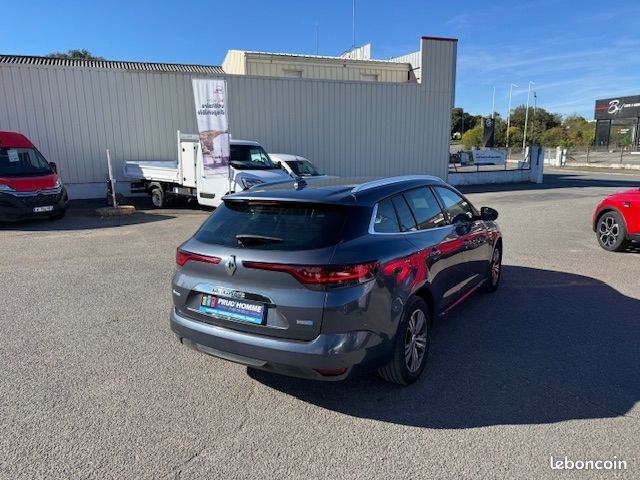 Renault MEGANE IV ESTATE 1.6 E-TECH PLUG-IN 160CH INTENS (image 3)