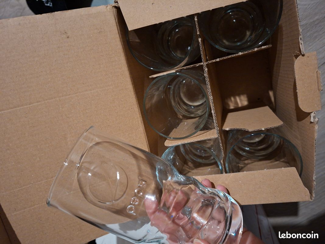 Verres (image 1)