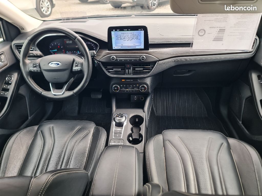 Ford Focus 1.0L 125 SetS BVA8 * FINITION VIGNALE REPRISE POSSIBLE (image 9)