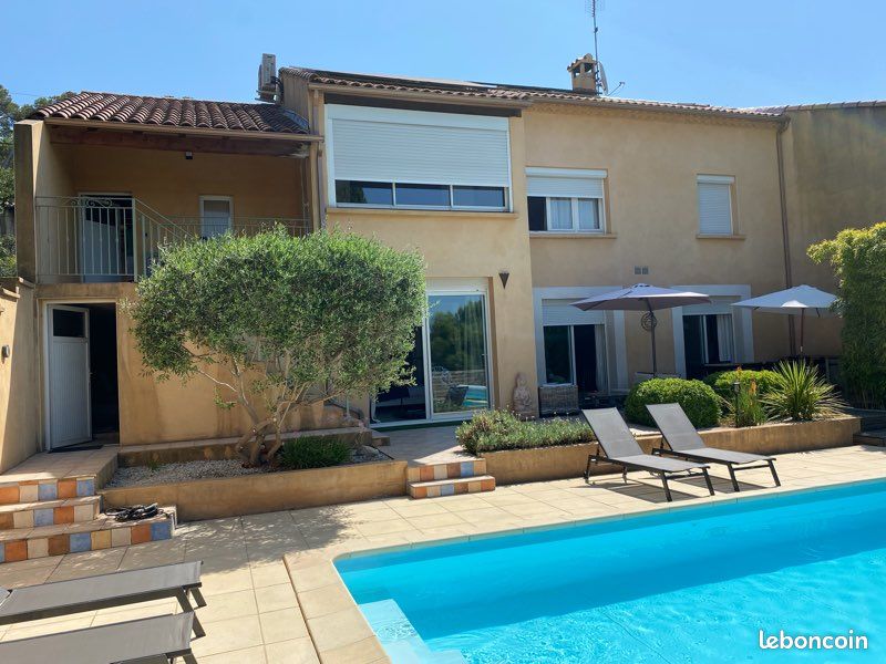 Maison 2 pièces 80 m² · à Nîmes · 80 m² · 990 €/mois