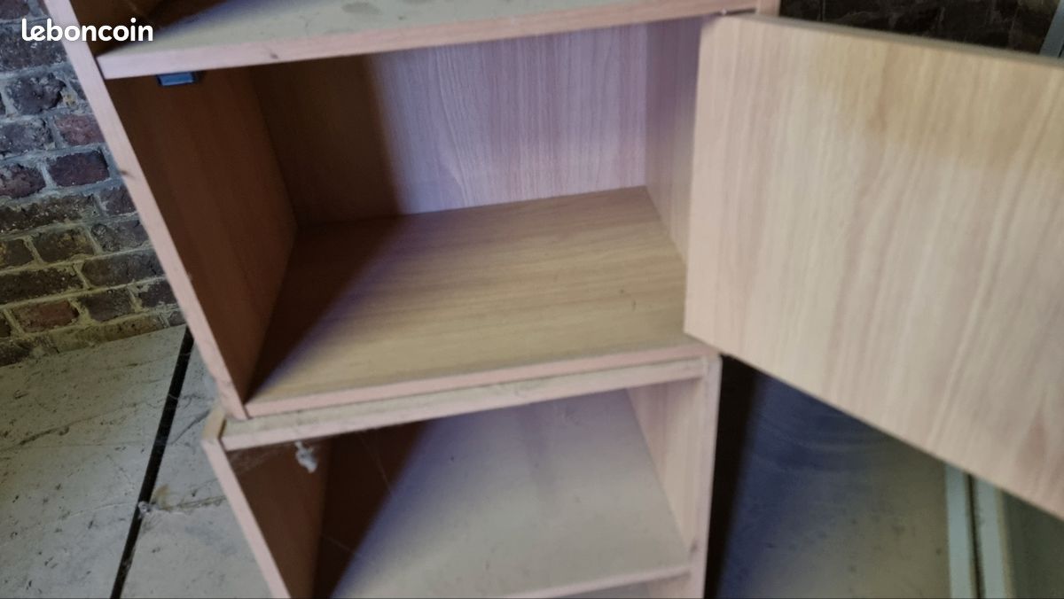 Meuble bas couleur bois (image 2)
