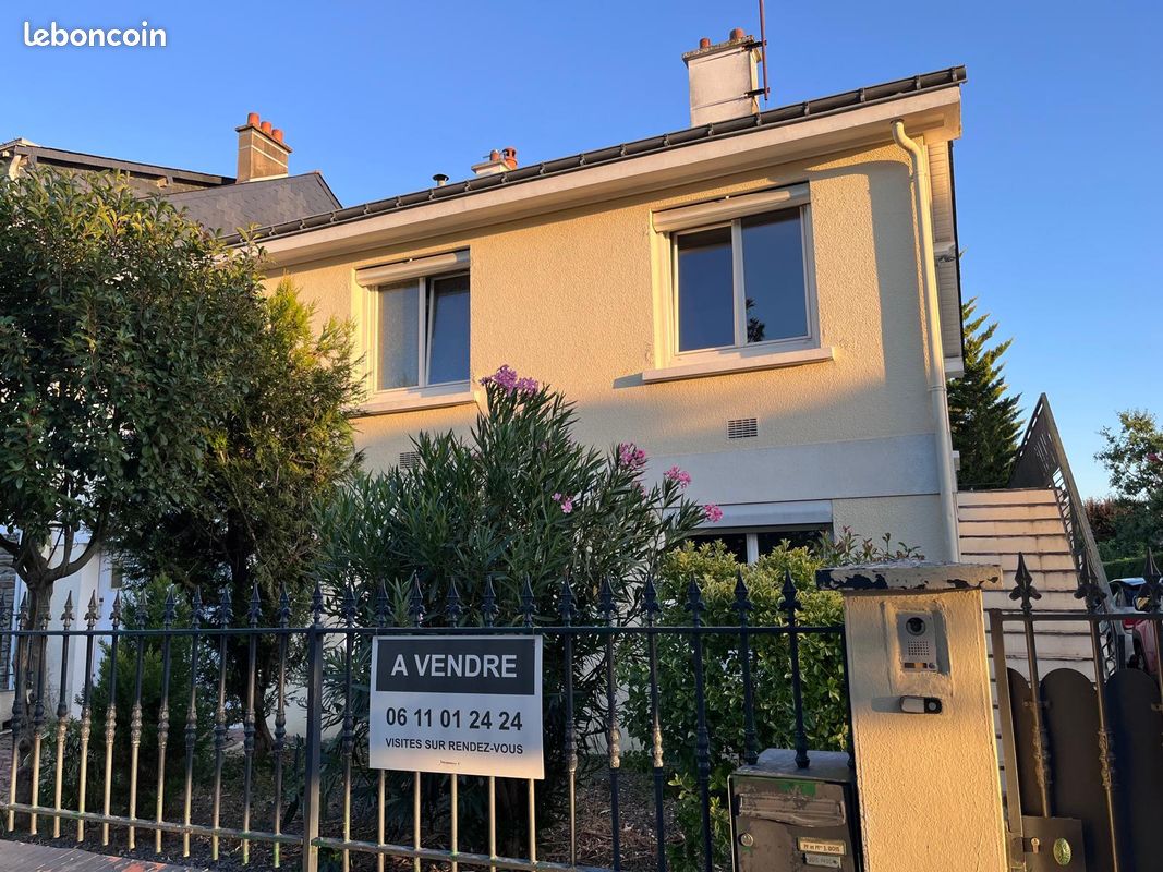 Maison 7 pièces 159 m² · à Saint-Barthélemy-d'Anjou · 159 m² · 330 000 €