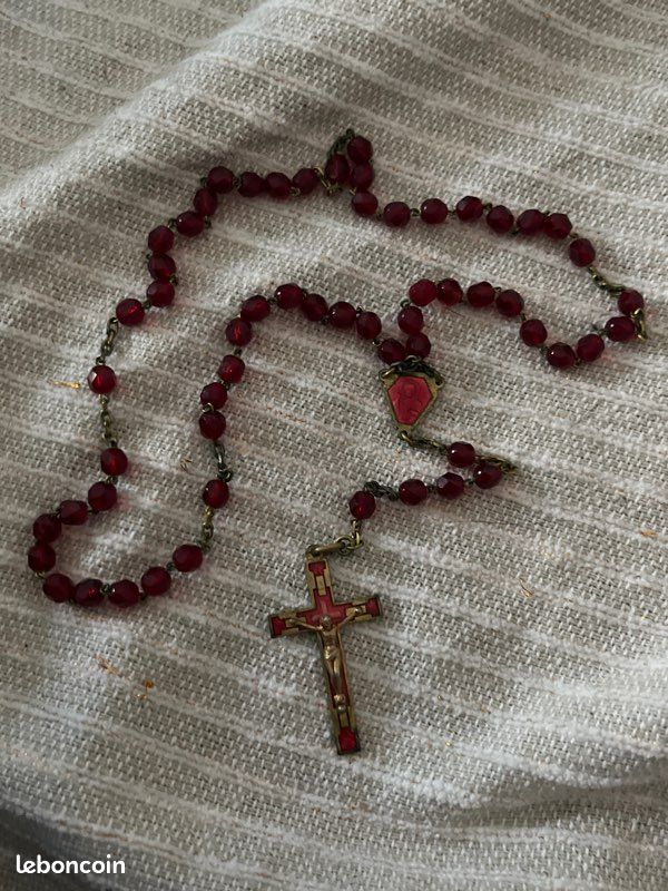 Clips Vintage Forme Croix Avec Perles Rouges - Très Bon état