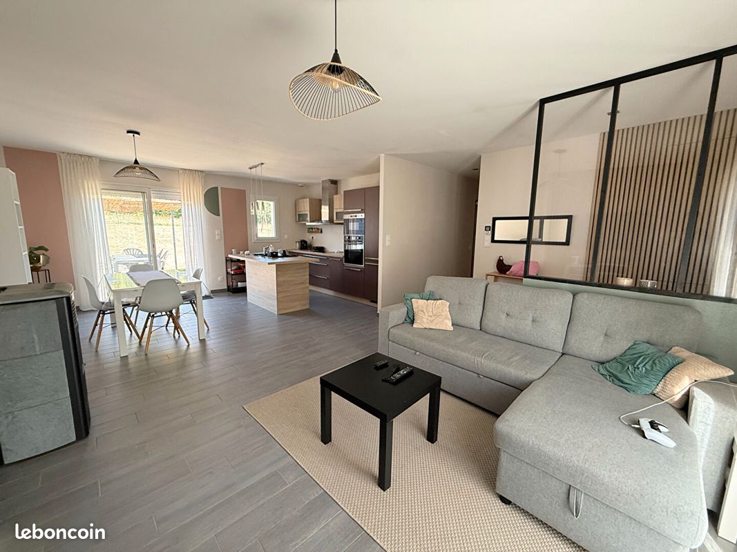 Maison 5 pièces 85 m² · à Vrigne aux Bois · 85 m² · 210 000 €