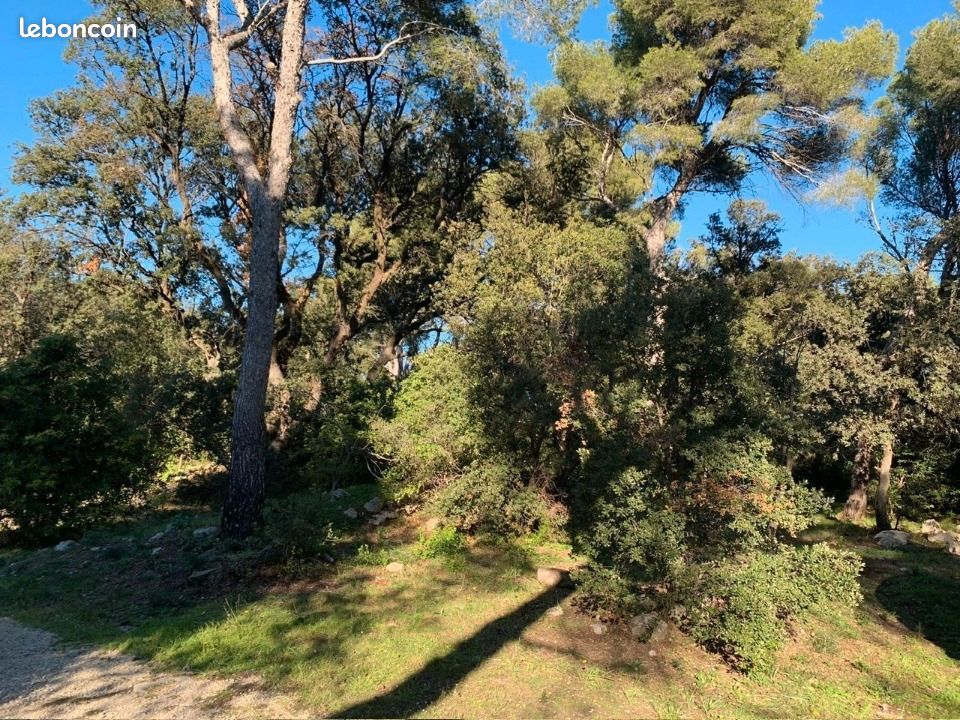 Terrain 582 m² · à Martigues · 418 000 €