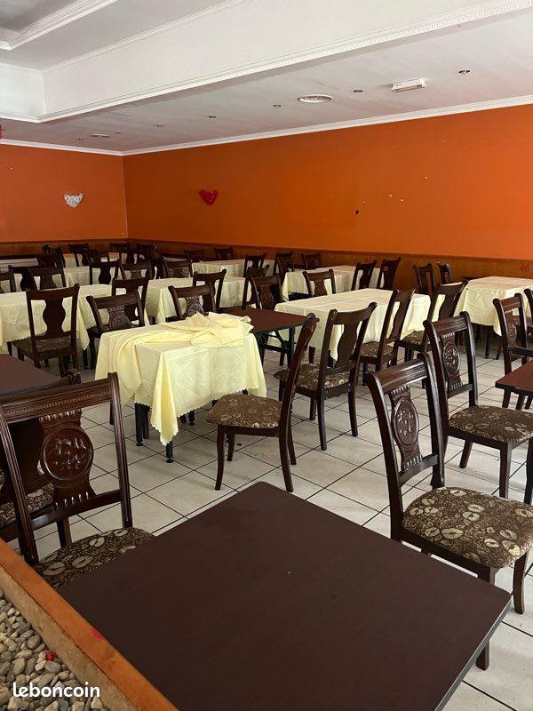 Chaise et table restaurant (image 3)