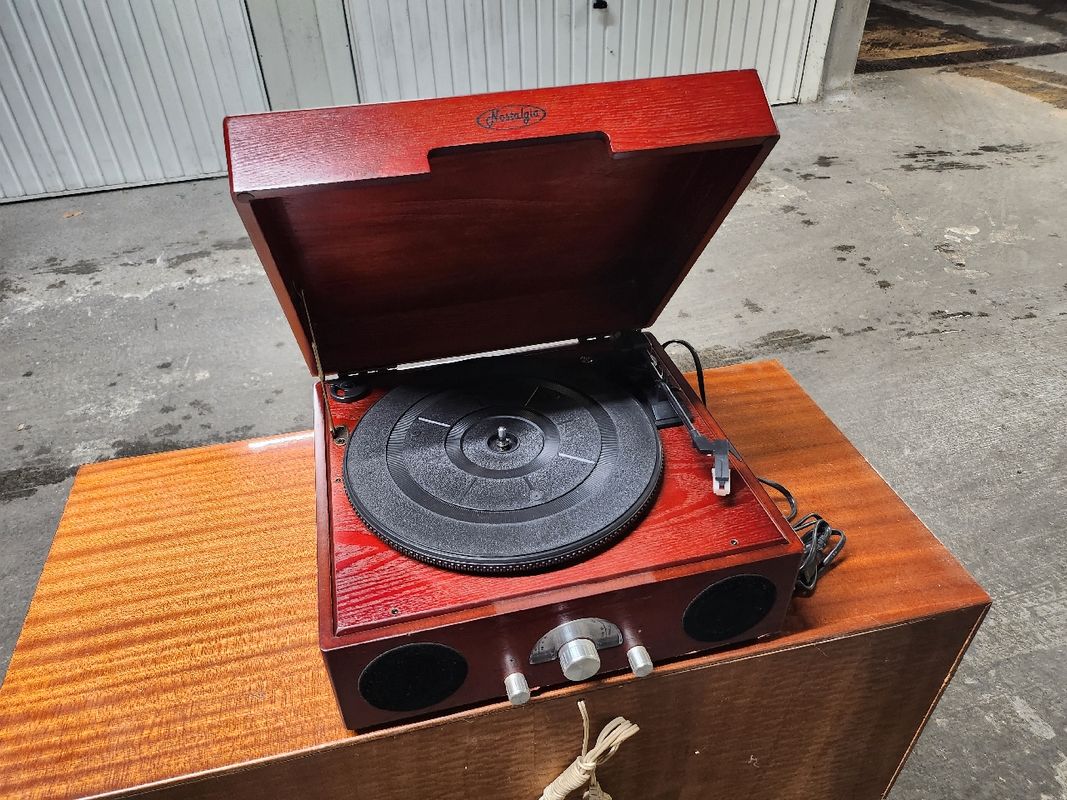 PLATINE VINYLE Tourne-Disque Nostalgia avec Haut-Parleur, Système de  Musique avec Radio rétro