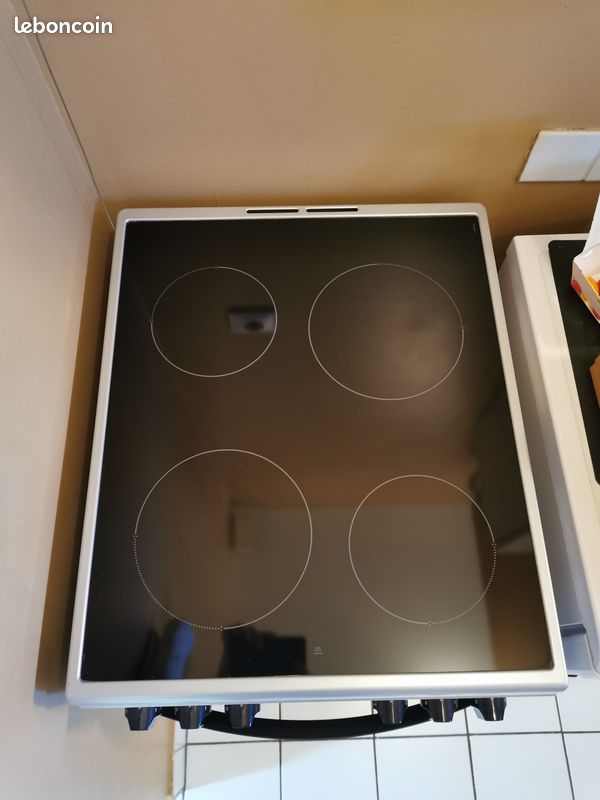 Cuisinière vitro céramique avec four intégré - Essentiel B ECV506s (image 8)