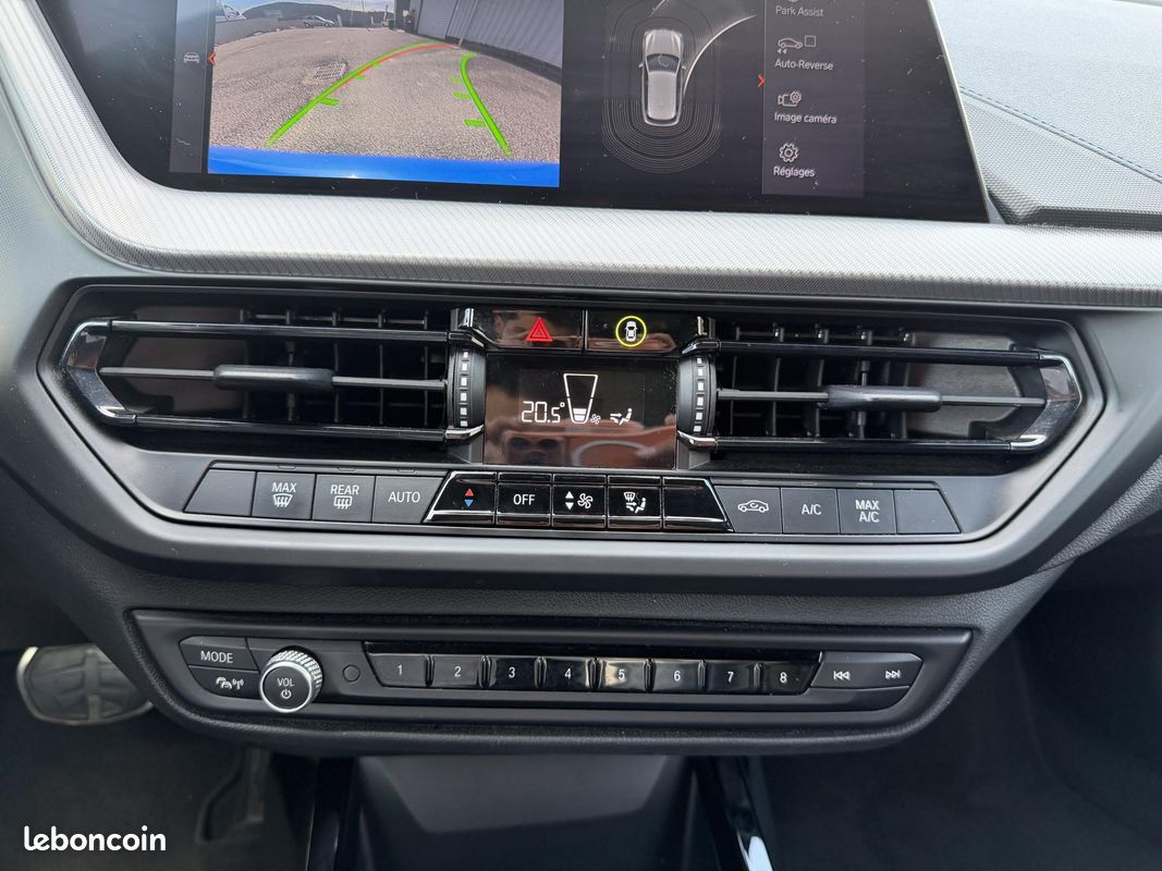 BMW SERIE 1 F40 118i 136ch M SPORT DKG7 | TOIT OUVRANT | CAMERA DE RECUL (image 26)