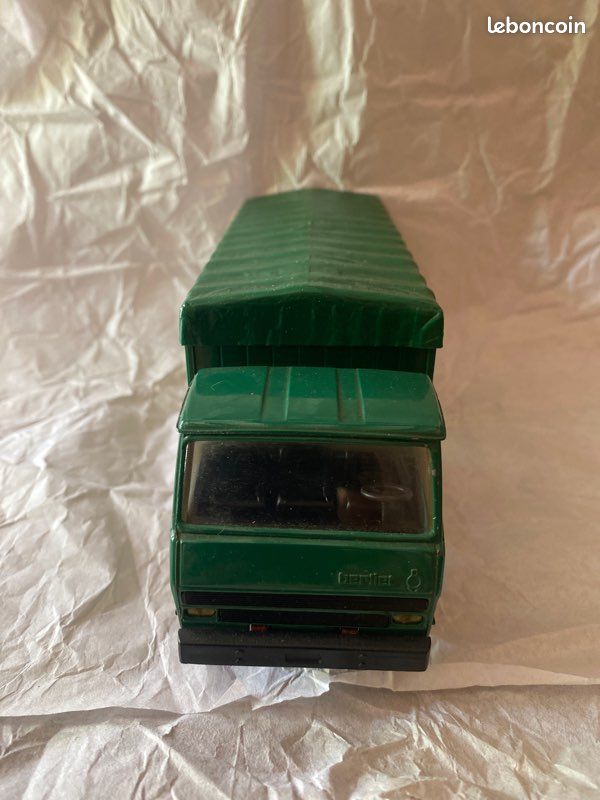 BER64 CAMIONS 1/43 Hachette IXO BERLIET GC190 Porte-autos