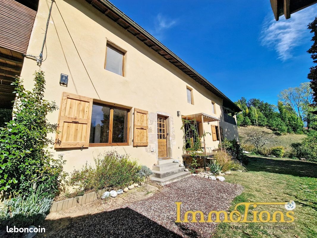 Maison 5 pièces 130 m² · à Saint-Vérand · 130 m² · 479 000 €