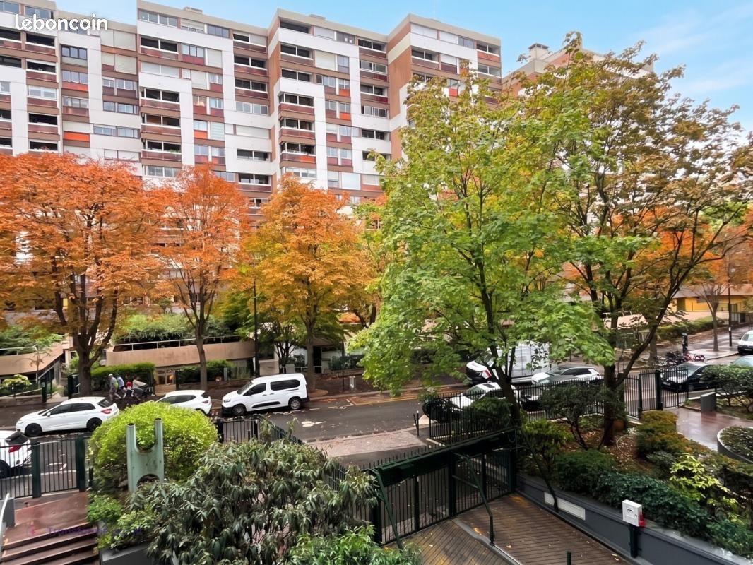 Appartement 1 pièce 18 m² · à Paris · 18 m² · 990 €/mois