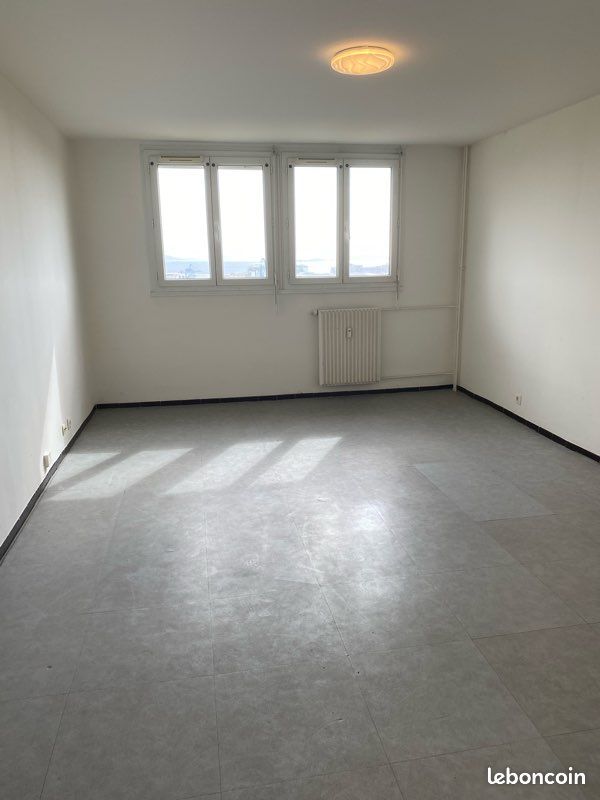 Appartement 1 pièce 38 m² · à Marseille · 38 m² · 550 €