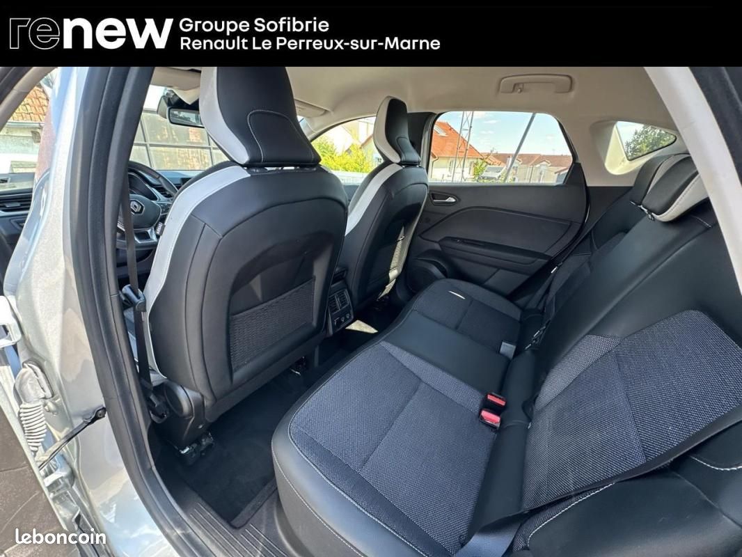 Renault Captur TCe 130 FAP Intens (image 26)