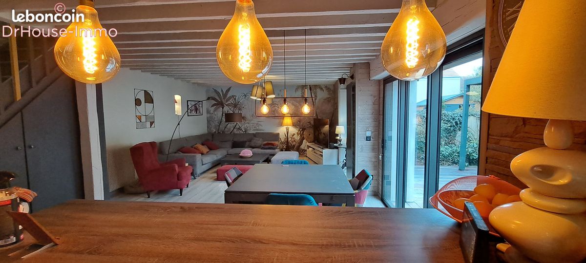 Maison 6 pièces 142 m² · à Chambly · 142 m² · 275 000 €