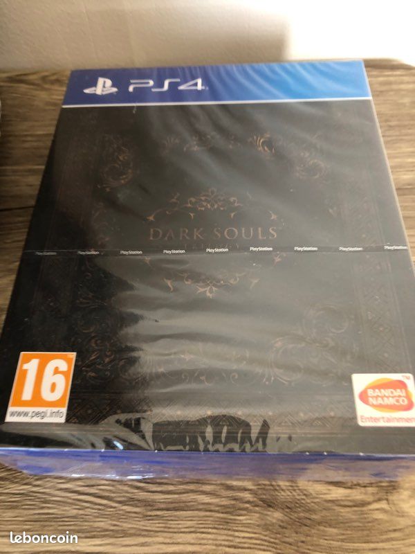 Dark souls triology (image 1)