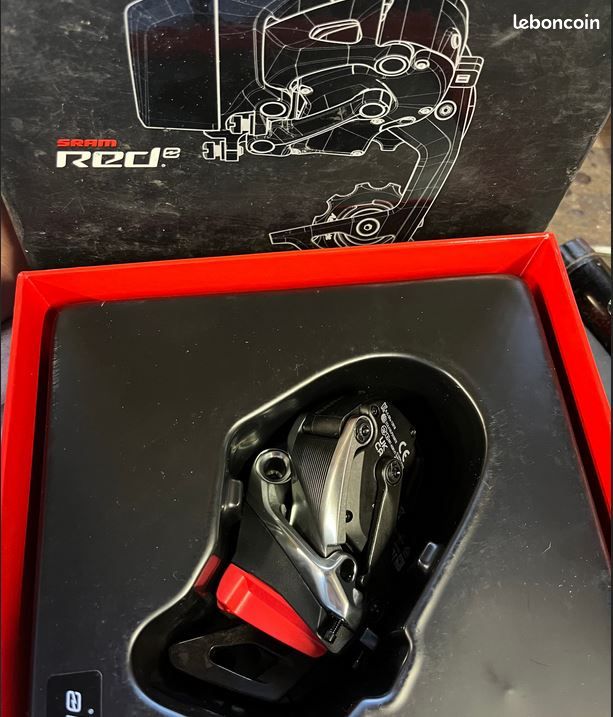SRAM Dérailleur Arrière Red eTap 11 vitesses