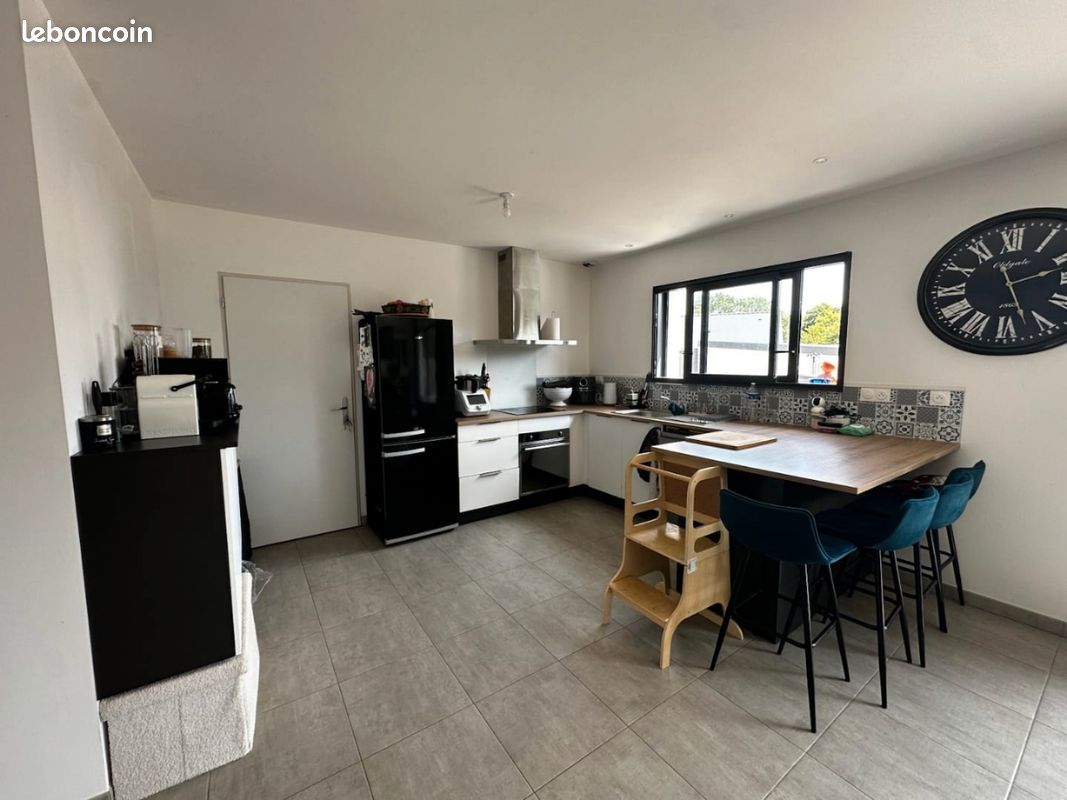 Maison 4 pièces 100 m² · à Surzur · 100 m² · 1 150 €/mois