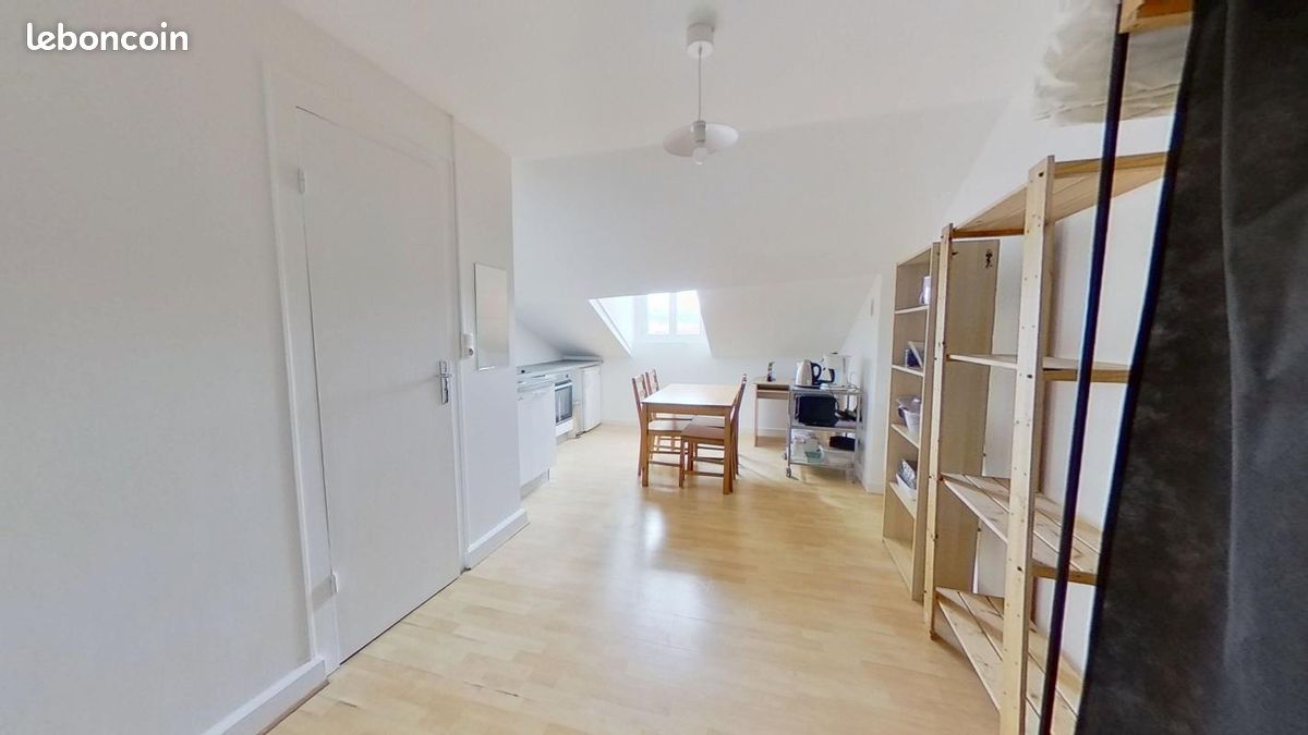 Appartement 1 pièce 16 m² · à Lyon · 16 m² · 490 €