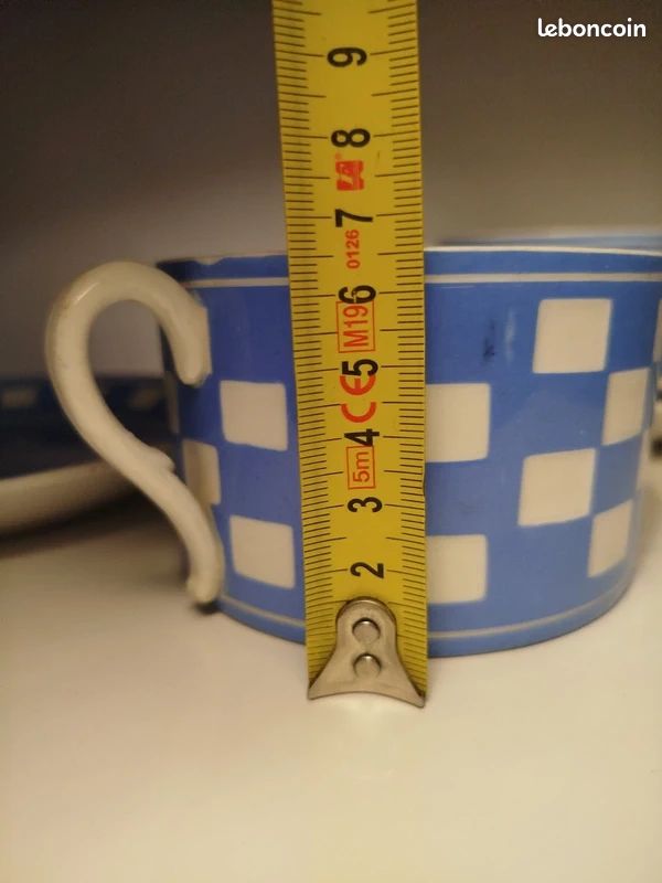 2 tasses anciennes Digoin Sarreguemines Art déco, damier bleu et blanc (image 9)