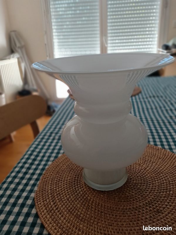Vase Sia (image 1)