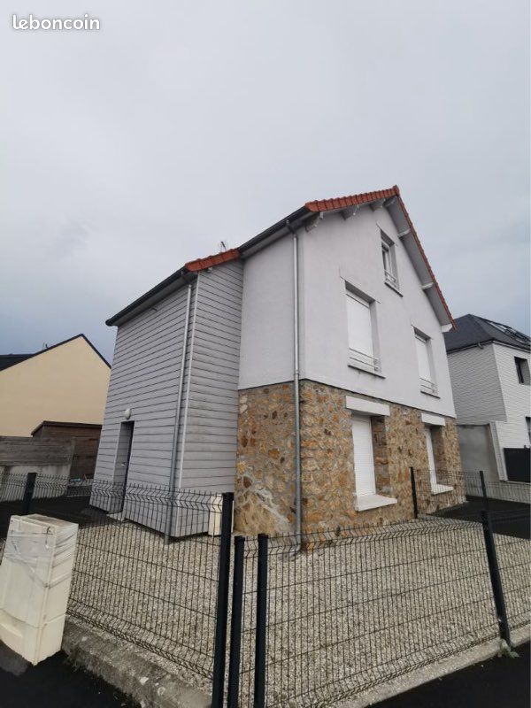 Maison 4 pièces 70 m² · à Saint-Pair-sur-Mer · 70 m² · 1 000 €/mois