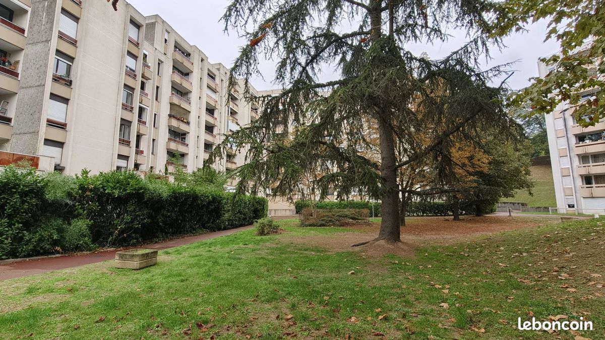 Appartement 1 pièce 37 m² · au Raincy · 37 m² · 119 000 €