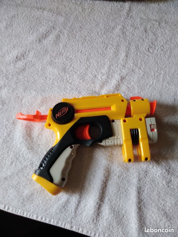 Pistolet nerf à fléchettes en mousse (image 3)