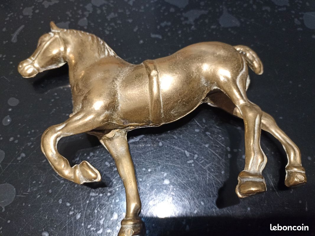 Cheval en laiton 15cm*15cm (image 1)