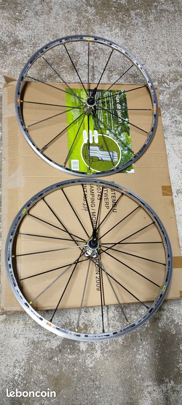 Paire de roues MAVIC R-SYS (image 1)