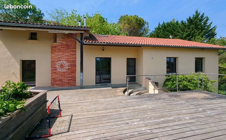 Maison 6 pièces 160 m²