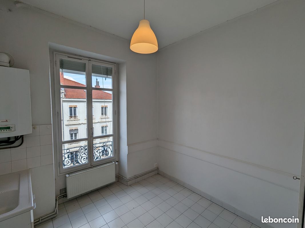 Appartement 2 pièces 50 m² · à Villeurbanne · 50 m² · 708 €