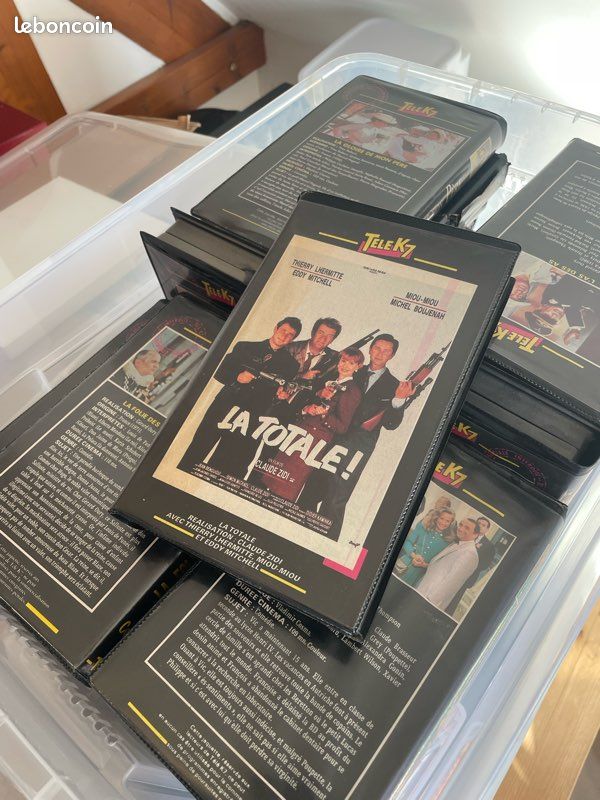 À vendre lot de 300 cassettes avec jaquettes (image 2)