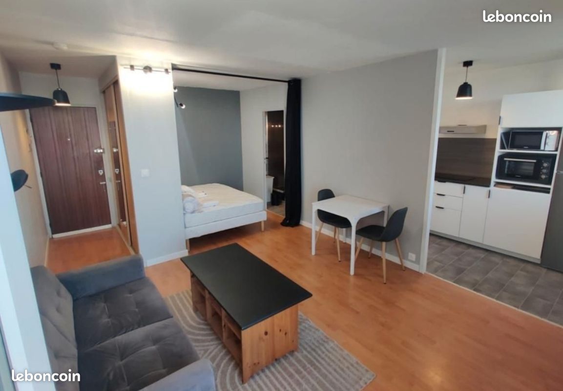 Appartement 1 pièce 31 m² · à Pessac · 31 m² · 900 €