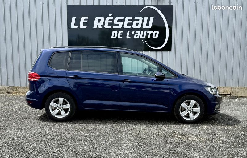 Volkswagen TOURAN 1.6 TDI 115CH FAP CONFORTLINE BUSINESS DSG7 7 PLACES / Caméra / CarPlay (image 4)