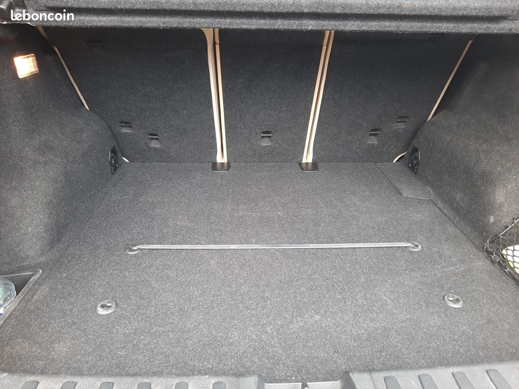 BMW X1 20I xDrive 184 ch Lounge 2eme main suivi cuir gps garantie 12 mois (image 14)