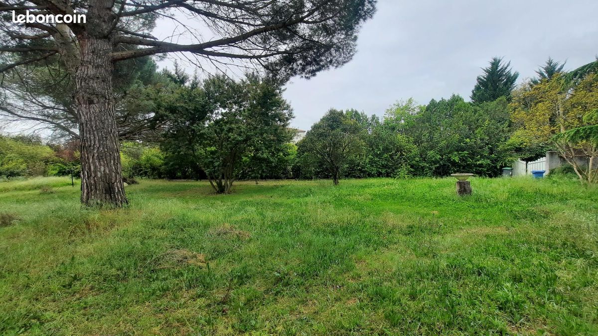 Maison 6 pièces 202 m² · à Toulouse · 202 m² · 1 450 €/mois