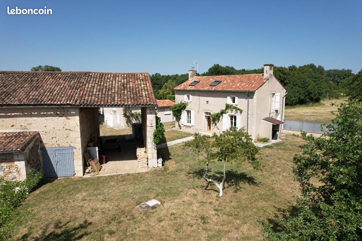 Maison 6 pièces 91 m² · à Bonnes · 91 m² · 183 000 €