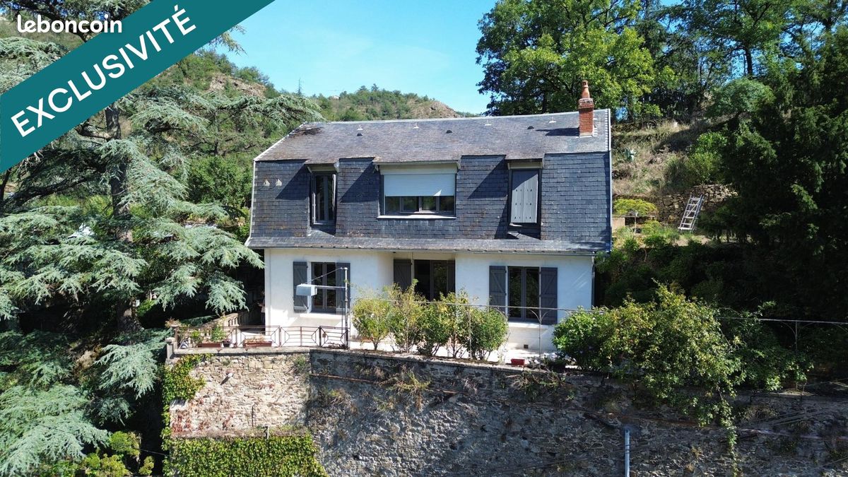 Maison 5 pièces 164 m² · à Villefranche-de-Rouergue · 164 m² · 393 000 €