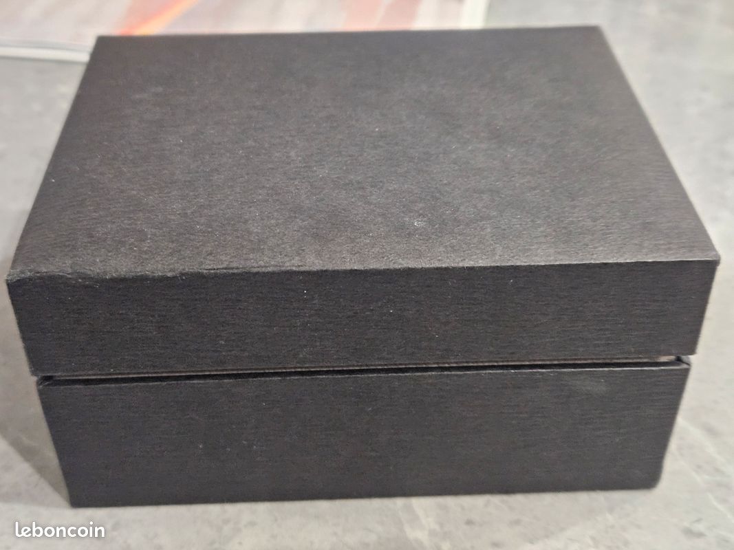 Coffret montre femme JAZ + bracelets assortis – Élégance intemporelle (image 5)