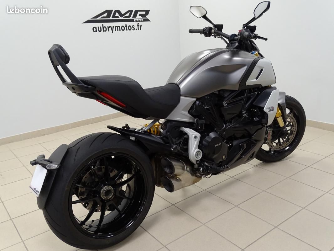 Ducati DIAVEL 1260 S (image 3)