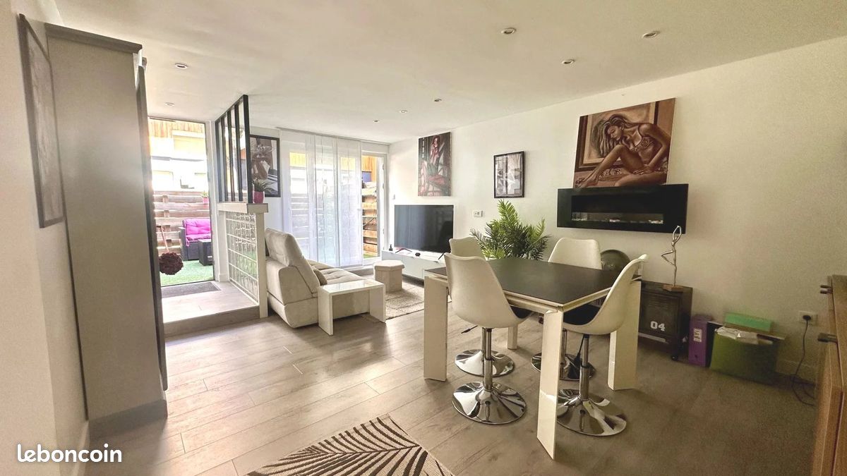 Appartement 3 pièces 64 m² · à Villefranche-sur-Saône · 64 m² · 195 000 €