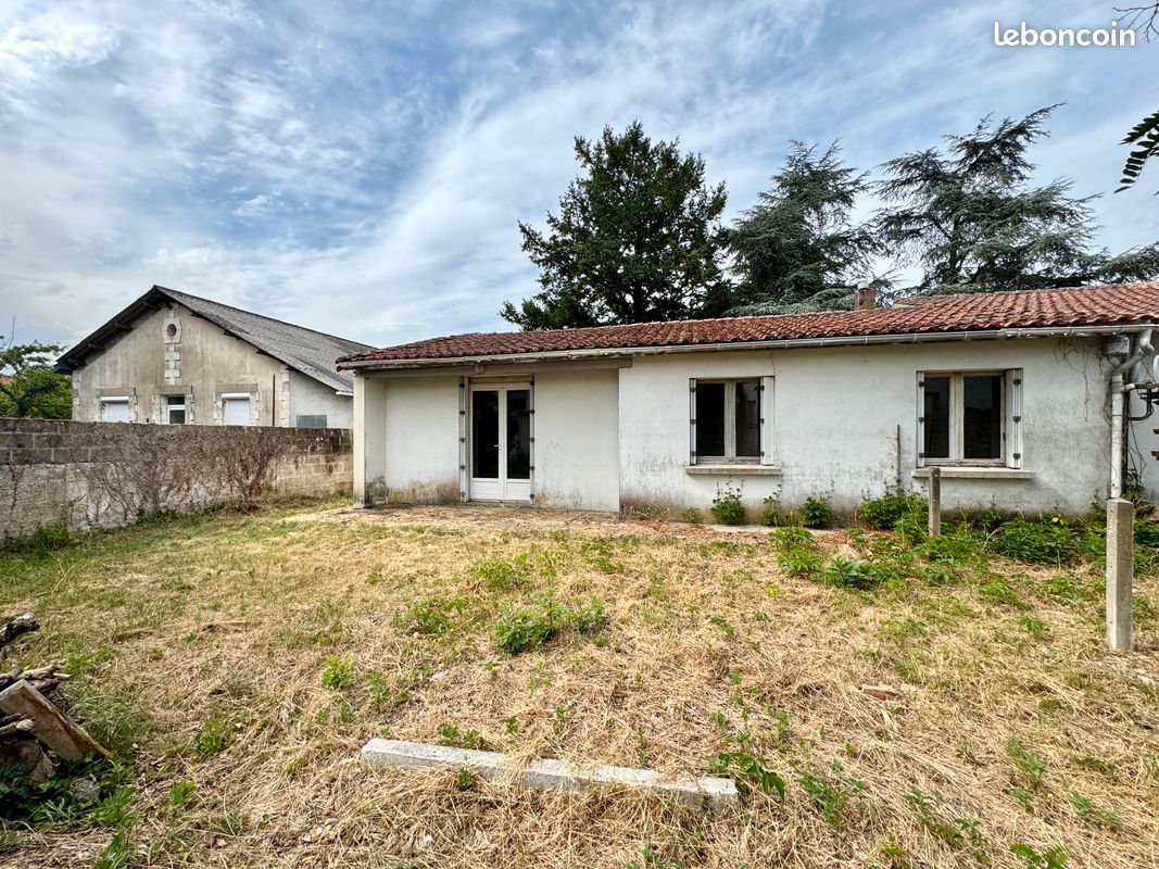 Maison 4 pièces 75 m² · à Jonzac · 75 m² · 99 000 €